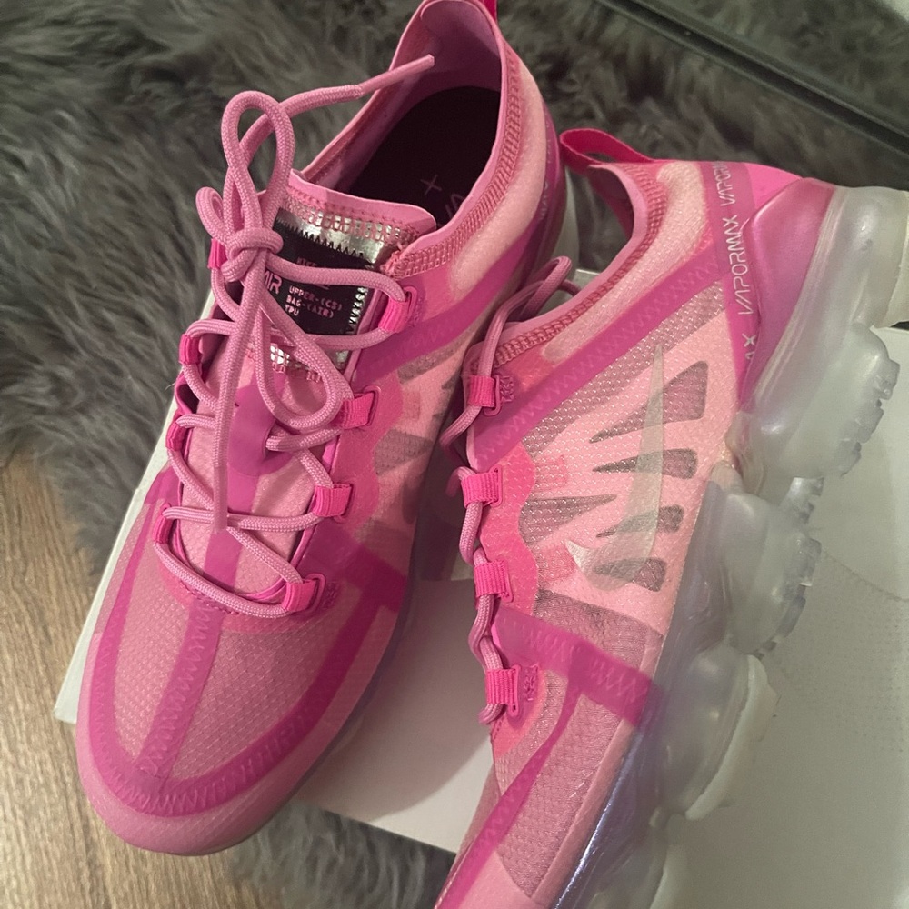 Nike Women’s Vapormax 2019🩷🩶